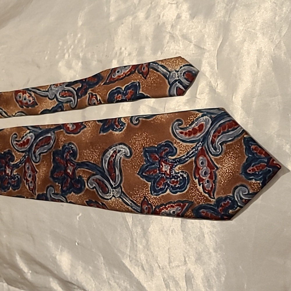Jacques Estier 100% Italian Silk Neck‎ Tie